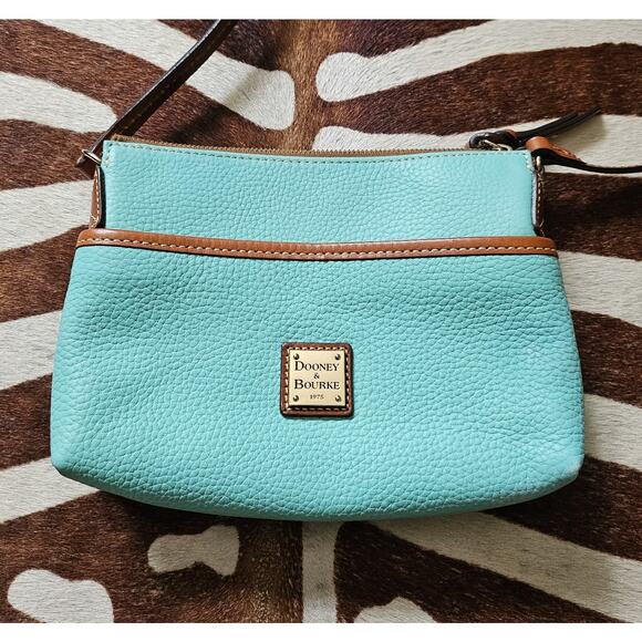 Excellent! Dooney & Bourke Pale Blue Pebble Grain Katie Crossbody Warranty Card - Picture 1 of 8